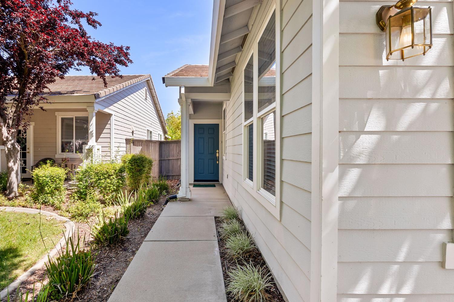 Detail Gallery Image 7 of 66 For 2339 Ryedale Ln, Sacramento,  CA 95835 - 2 Beds | 2 Baths