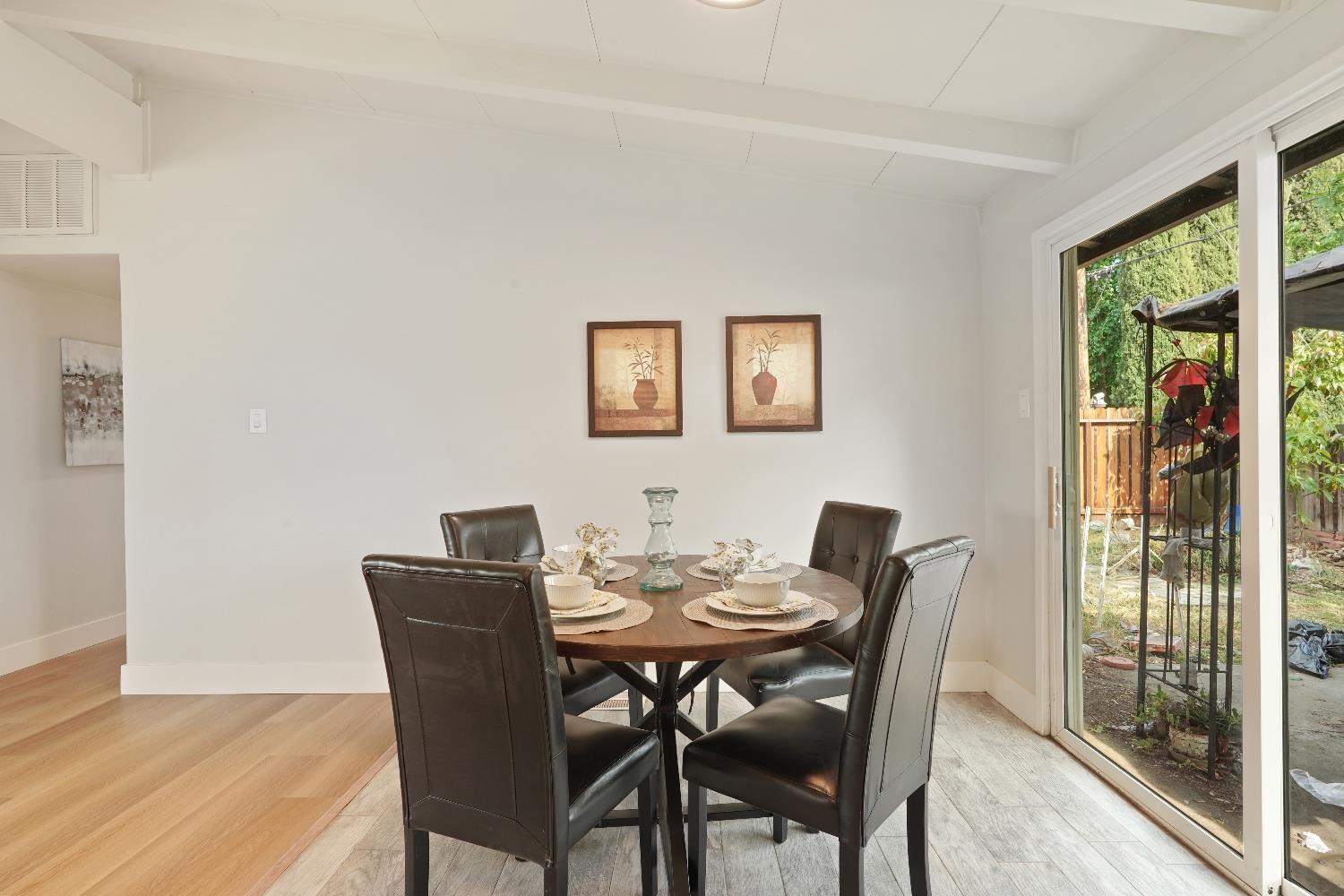 Detail Gallery Image 12 of 25 For 252 W 20th St, Tracy,  CA 95376 - 3 Beds | 2 Baths