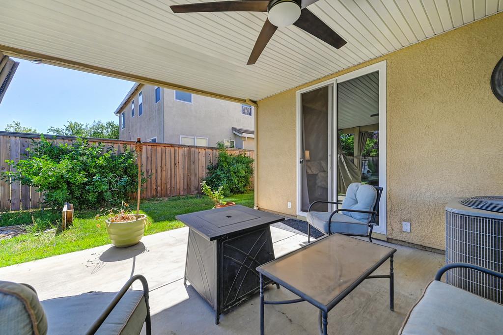 Detail Gallery Image 35 of 42 For 1437 Freeman Ct, Plumas Lake,  CA 95961 - 3 Beds | 2 Baths