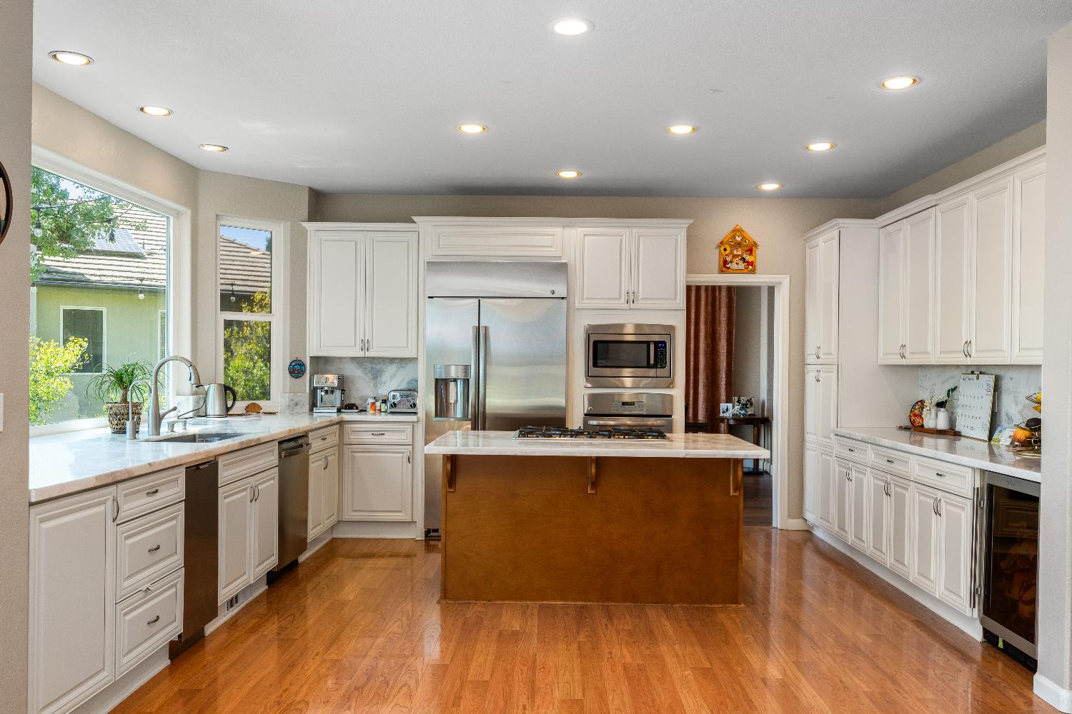 Roble Court, El Dorado Hills, California image 10