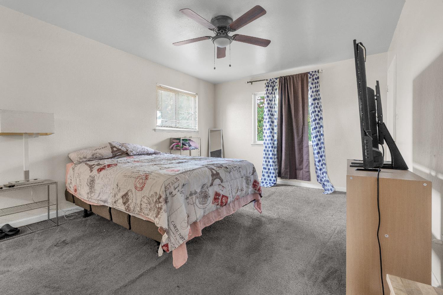 Detail Gallery Image 17 of 21 For 1167 W El Camino Ave, Sacramento,  CA 95833 - 3 Beds | 2/1 Baths