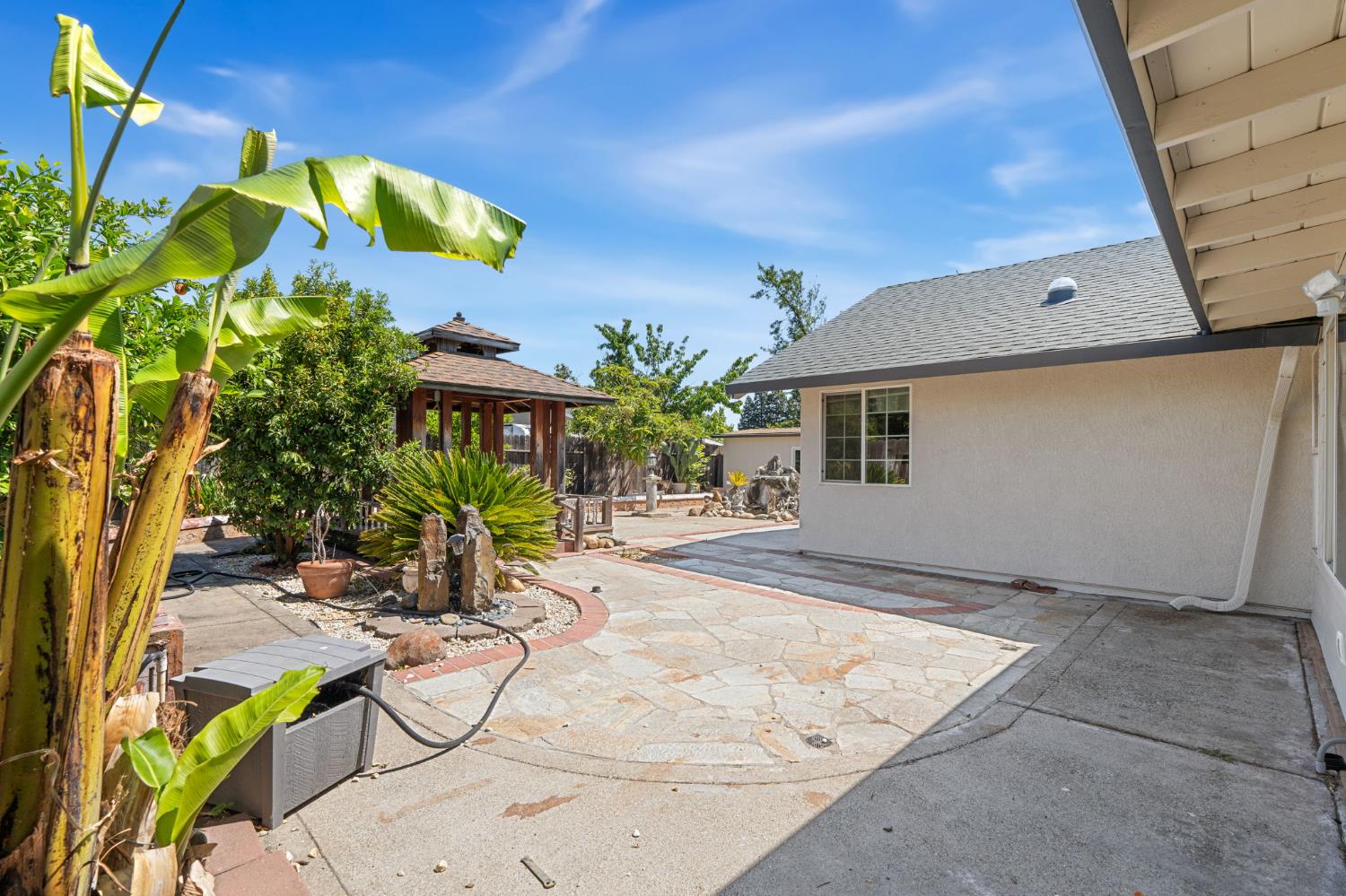 Detail Gallery Image 24 of 26 For 1406 Santa Fe Cir, Roseville,  CA 95678 - 4 Beds | 2 Baths