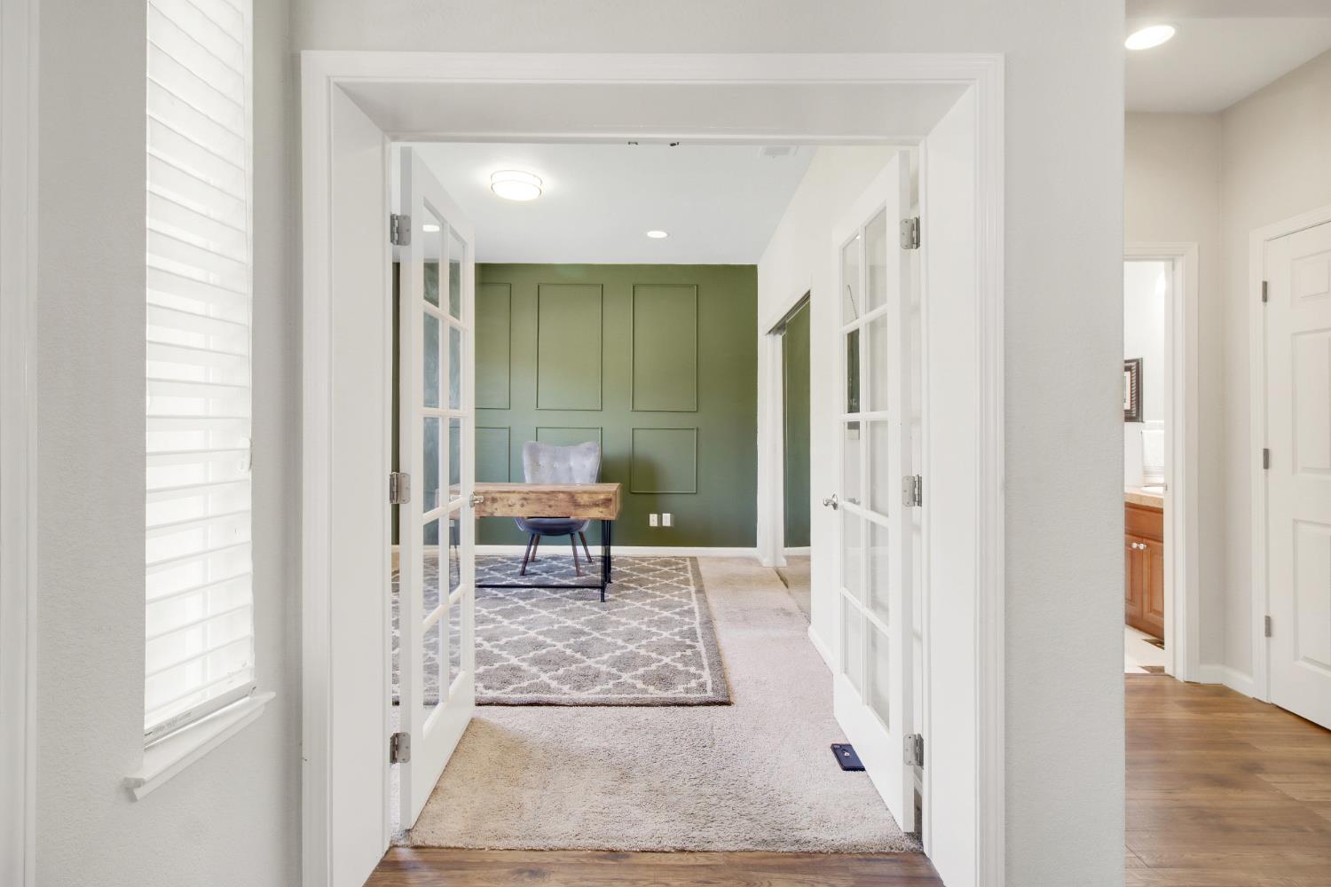 Detail Gallery Image 10 of 57 For 3068 Sparrow Dr, Sacramento,  CA 95834 - 4 Beds | 3 Baths