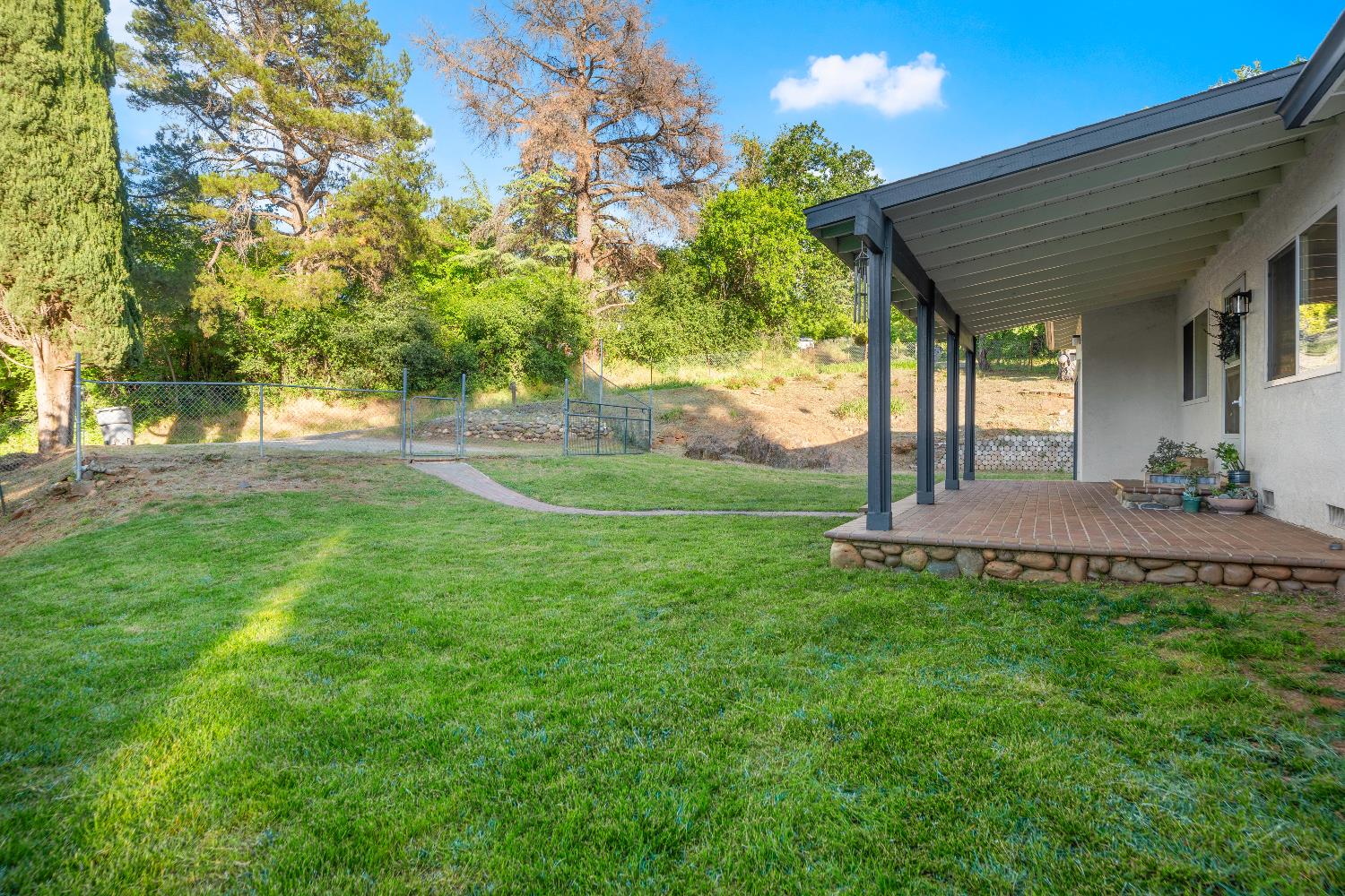 Topside Drive, Auburn, California image 15