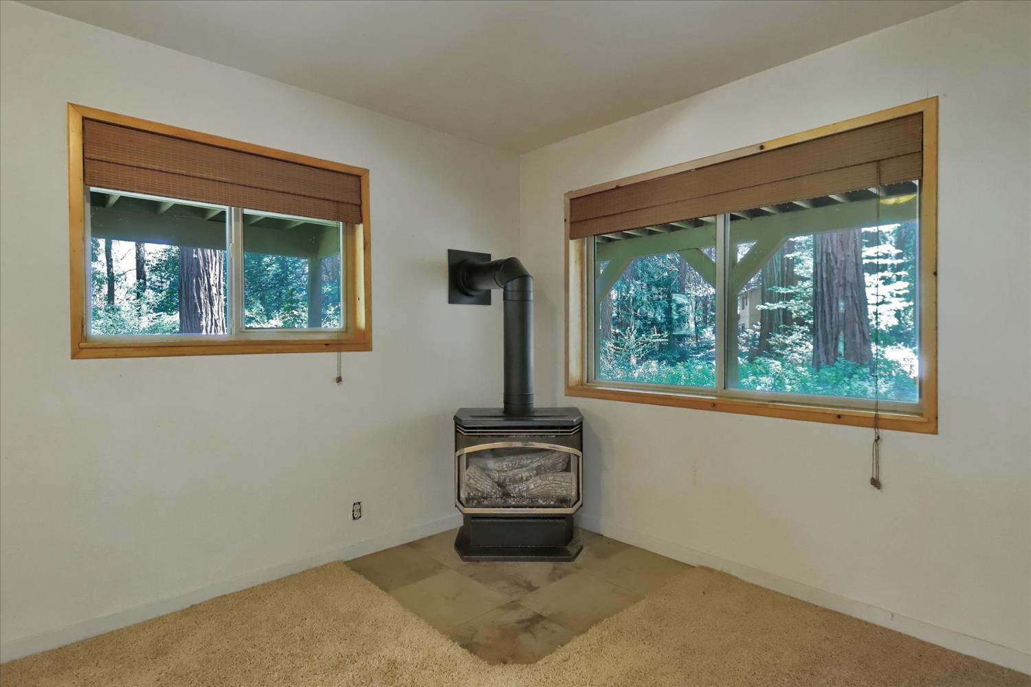 Detail Gallery Image 34 of 76 For 16800 Sun Bloom Way, Nevada City,  CA 95959 - 4 Beds | 3 Baths
