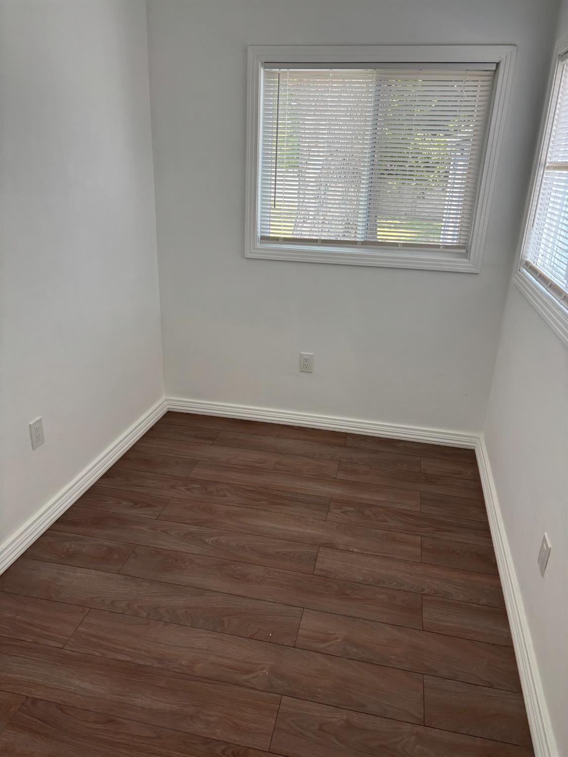 Detail Gallery Image 16 of 19 For 2671 Grove Ave, Sacramento,  CA 95815 - 3 Beds | 2 Baths