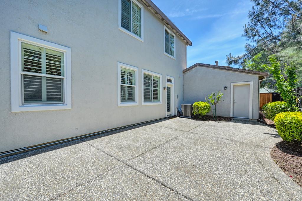 Humbert Street, Folsom, California image 40