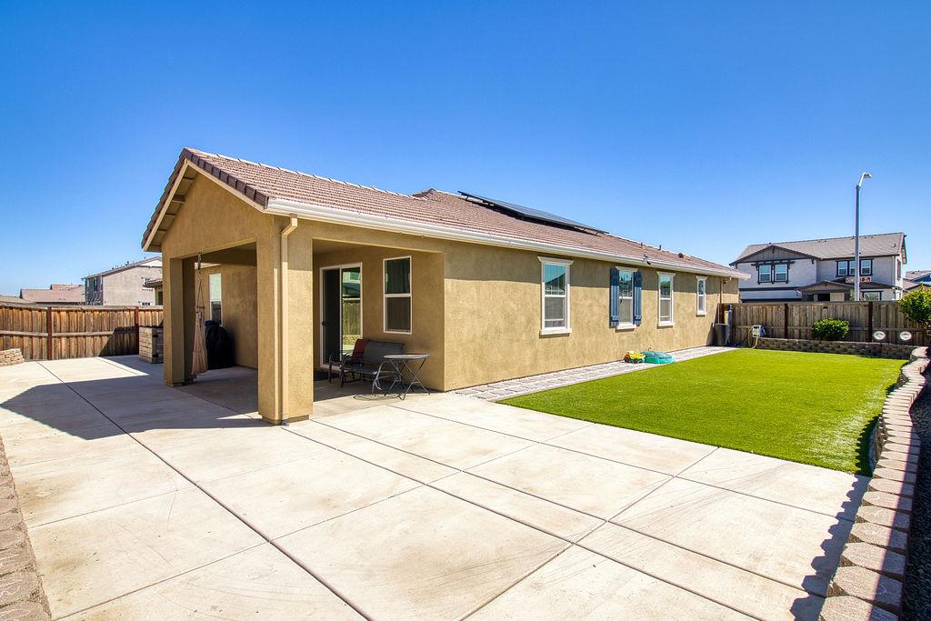 Detail Gallery Image 29 of 32 For 705 Somerset Way, Patterson,  CA 95363 - 3 Beds | 2 Baths
