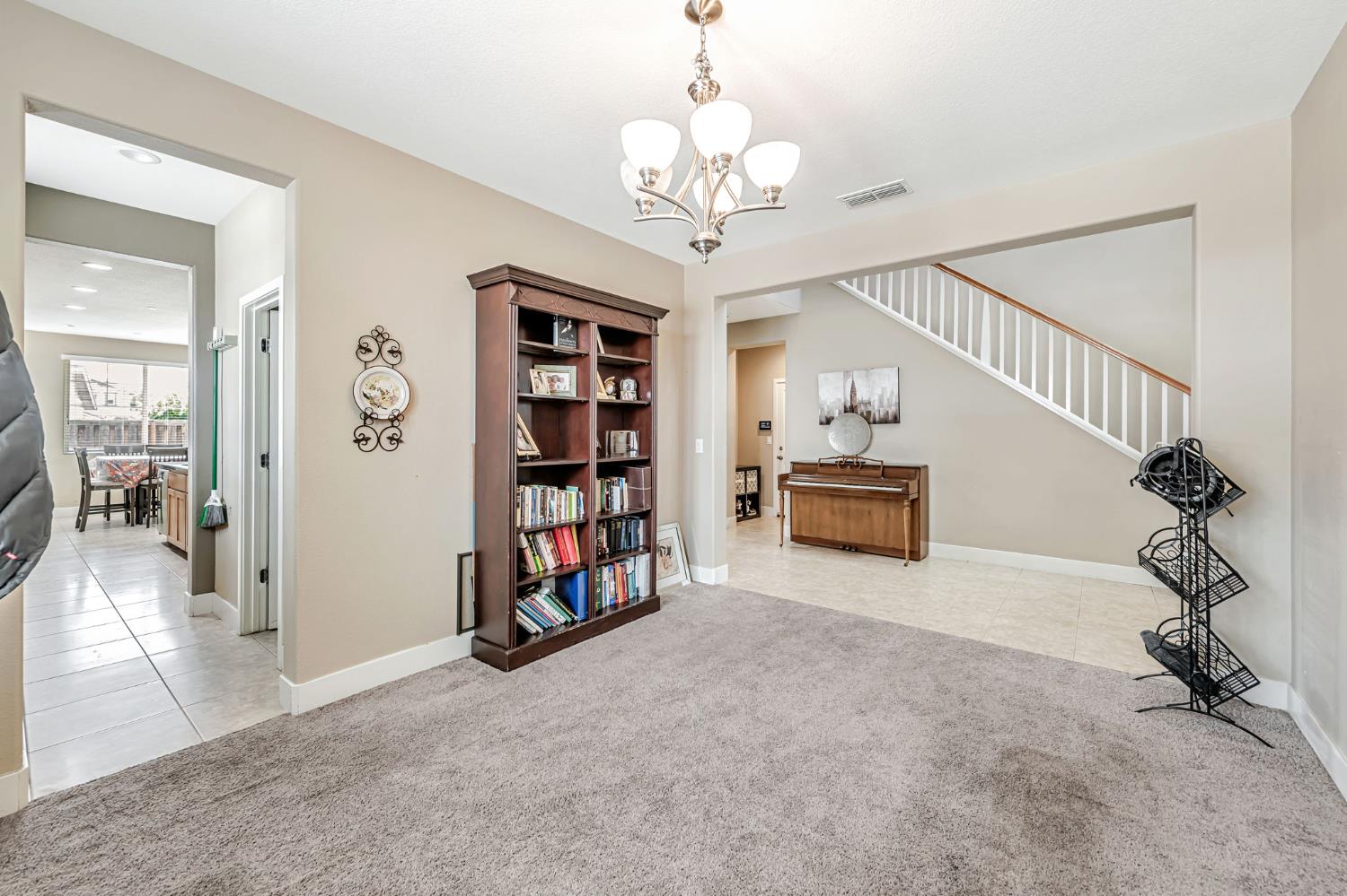 Detail Gallery Image 24 of 80 For 1162 Maugham Dr, Galt,  CA 95632 - 4 Beds | 3 Baths