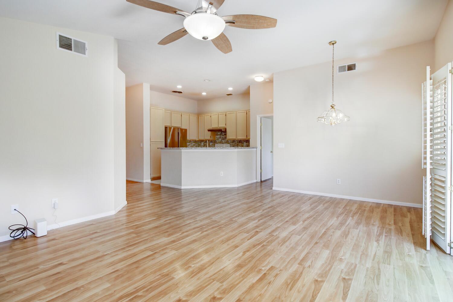 Detail Gallery Image 6 of 28 For 2385 Roualt St, Davis,  CA 95618 - 3 Beds | 2 Baths