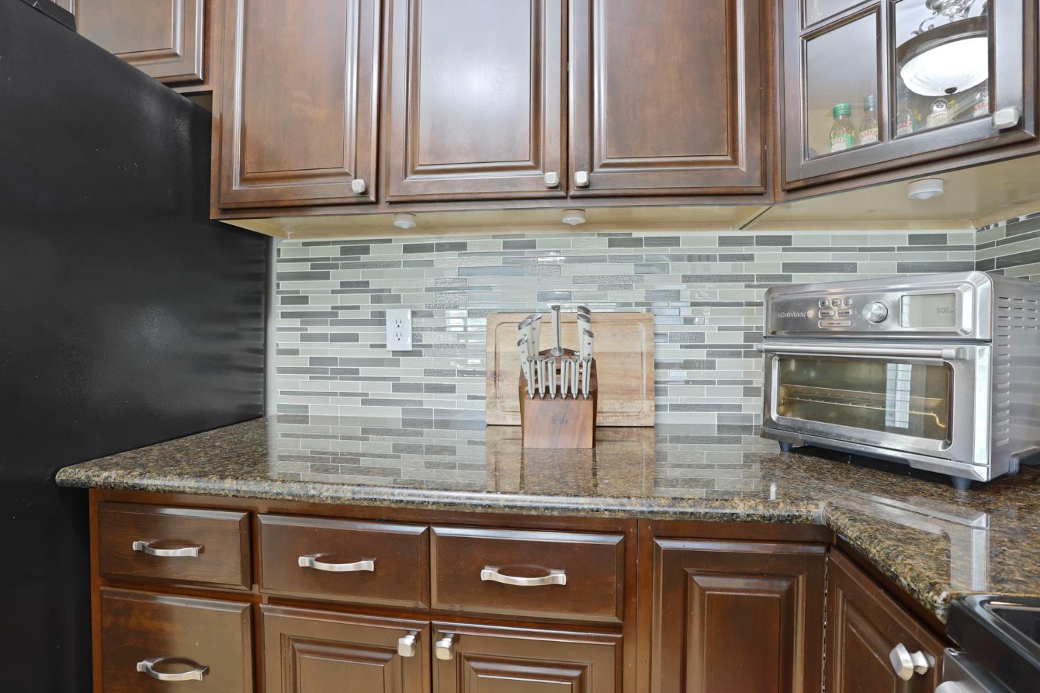Detail Gallery Image 16 of 33 For 1615 Porter Way, Stockton,  CA 95207 - 2 Beds | 2 Baths