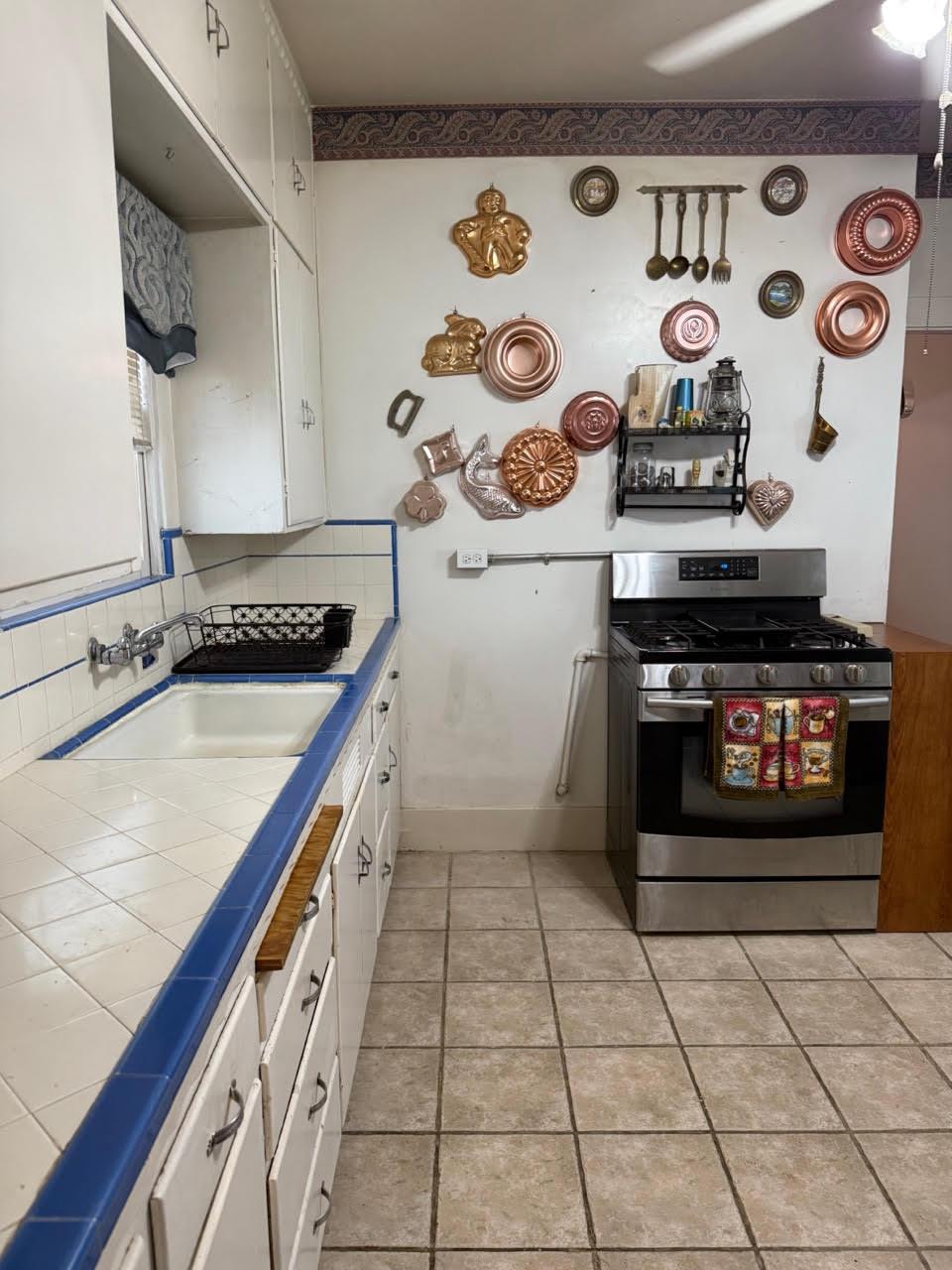 Detail Gallery Image 14 of 25 For 3233 Y St, Sacramento,  CA 95817 - 2 Beds | 1 Baths