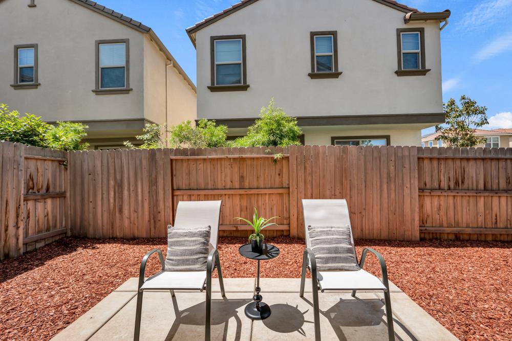 Detail Gallery Image 41 of 47 For 8836 Solo Way, Elk Grove,  CA 95757 - 3 Beds | 2/1 Baths