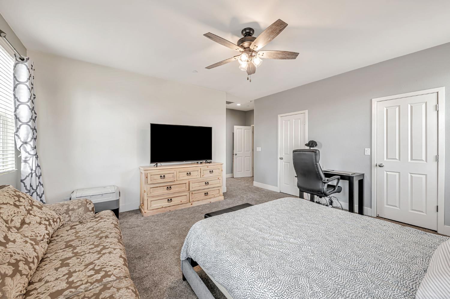 Detail Gallery Image 33 of 80 For 1162 Maugham Dr, Galt,  CA 95632 - 4 Beds | 3 Baths