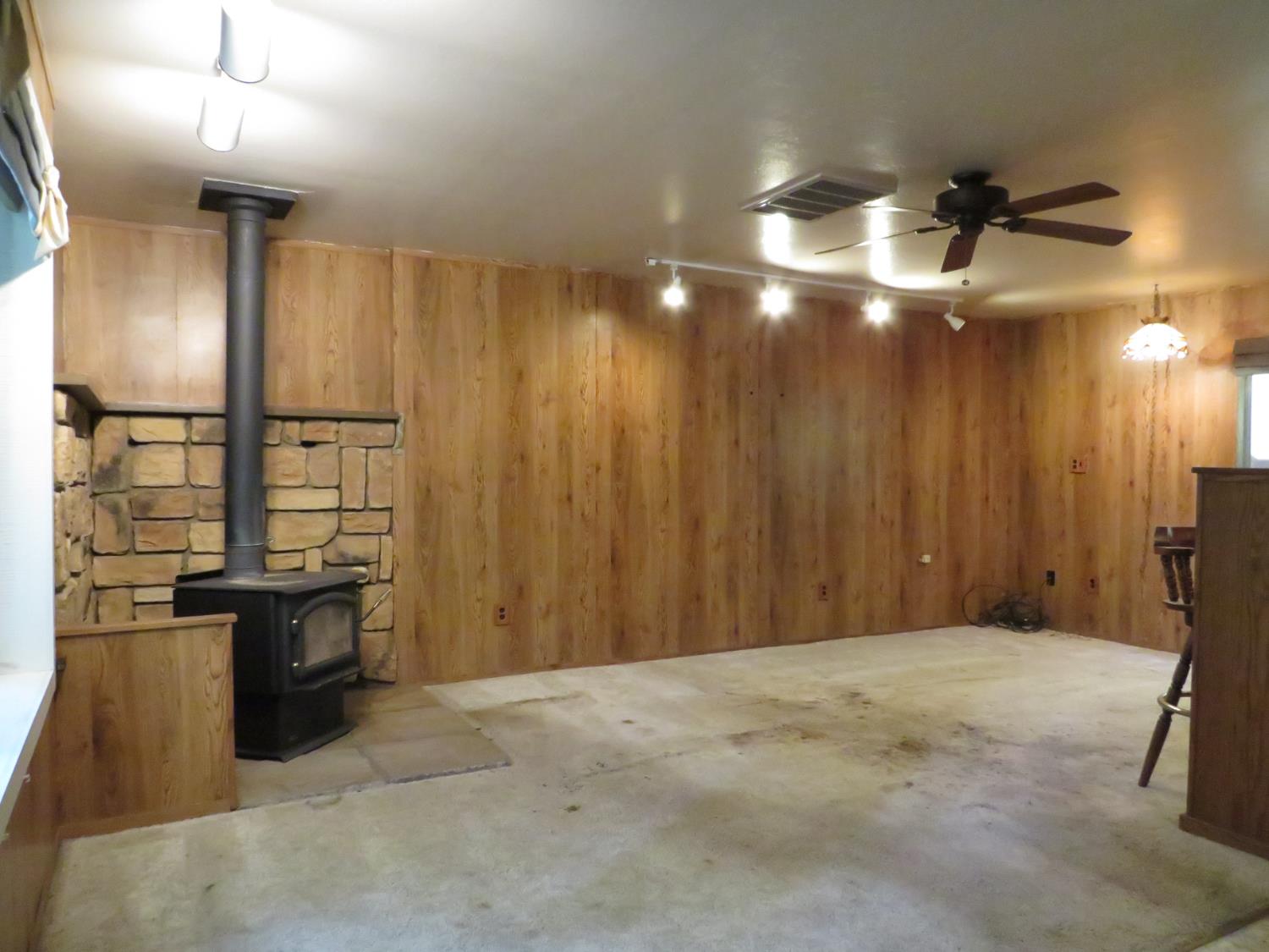 Detail Gallery Image 22 of 52 For 465 Alpine Dr, Colfax,  CA 95713 - 3 Beds | 1/1 Baths