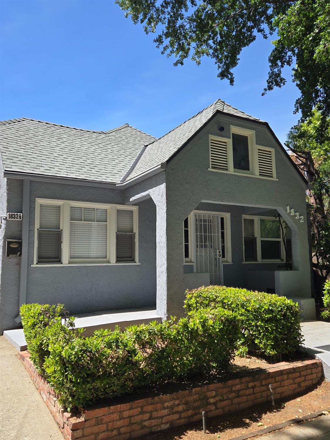 Detail Gallery Image 1 of 14 For 1832 Larkin Way, Sacramento,  CA 95818 - 2 Beds | 1 Baths
