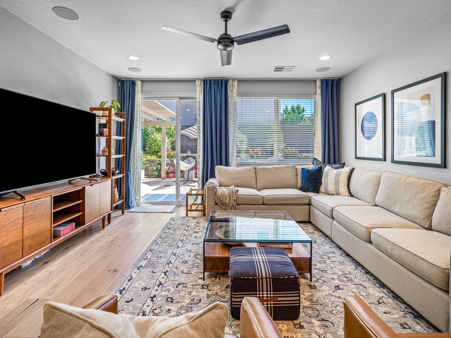 Detail Gallery Image 4 of 71 For 4015 David Loop, El Dorado Hills,  CA 95762 - 4 Beds | 3 Baths