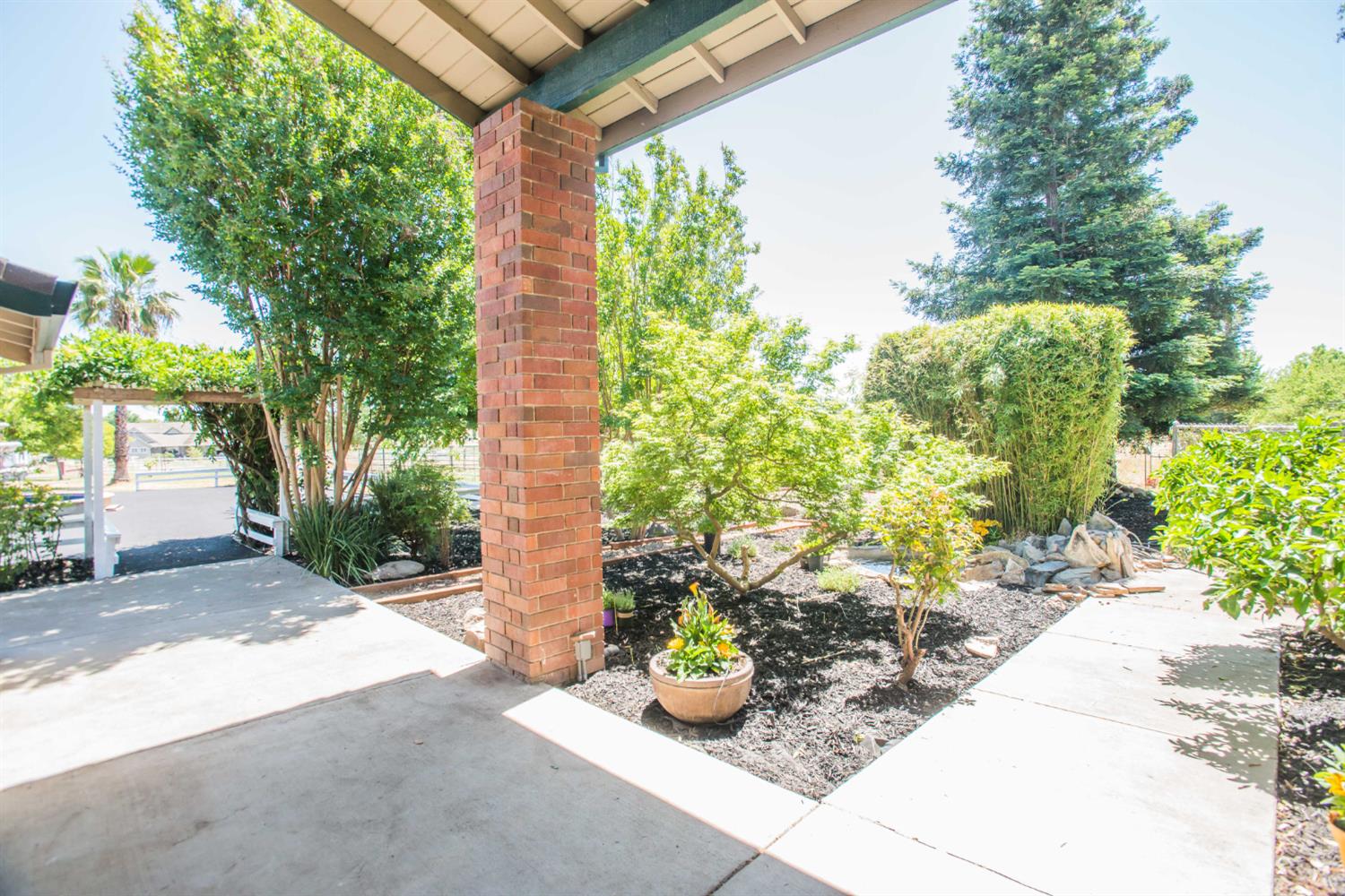 Detail Gallery Image 15 of 99 For 10054 Colony Rd, Wilton,  CA 95693 - 5 Beds | 3 Baths