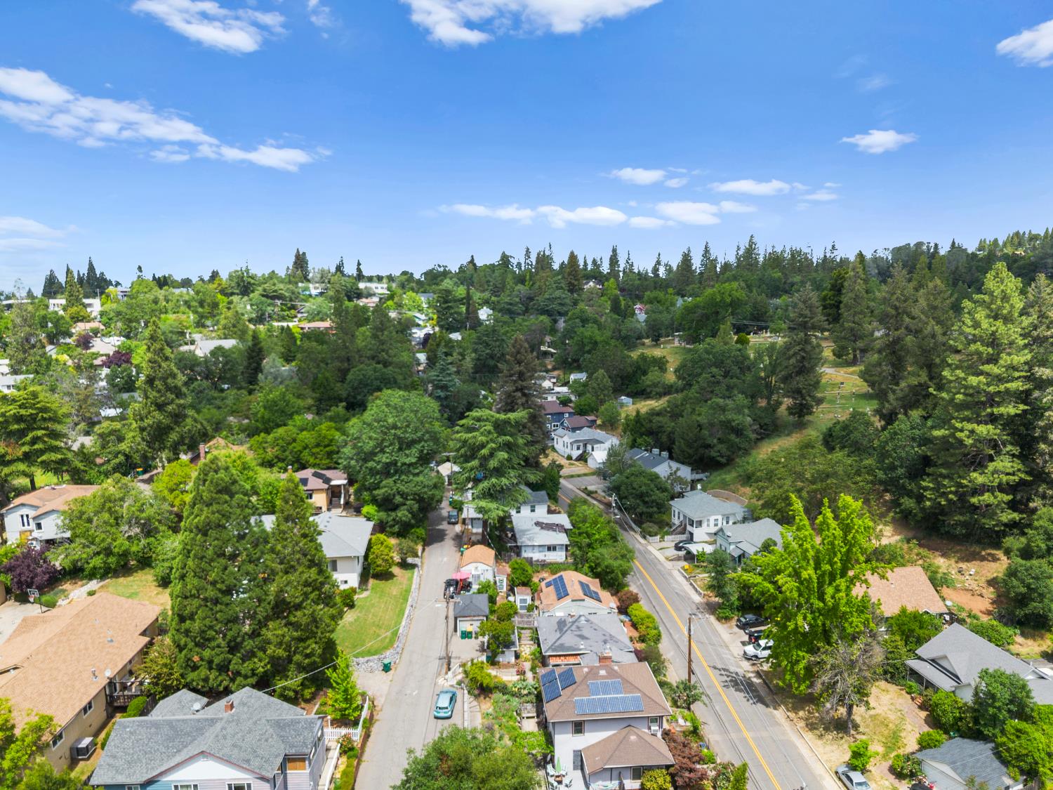 Detail Gallery Image 34 of 37 For 700 Canal St, Placerville,  CA 95667 - 3 Beds | 2 Baths