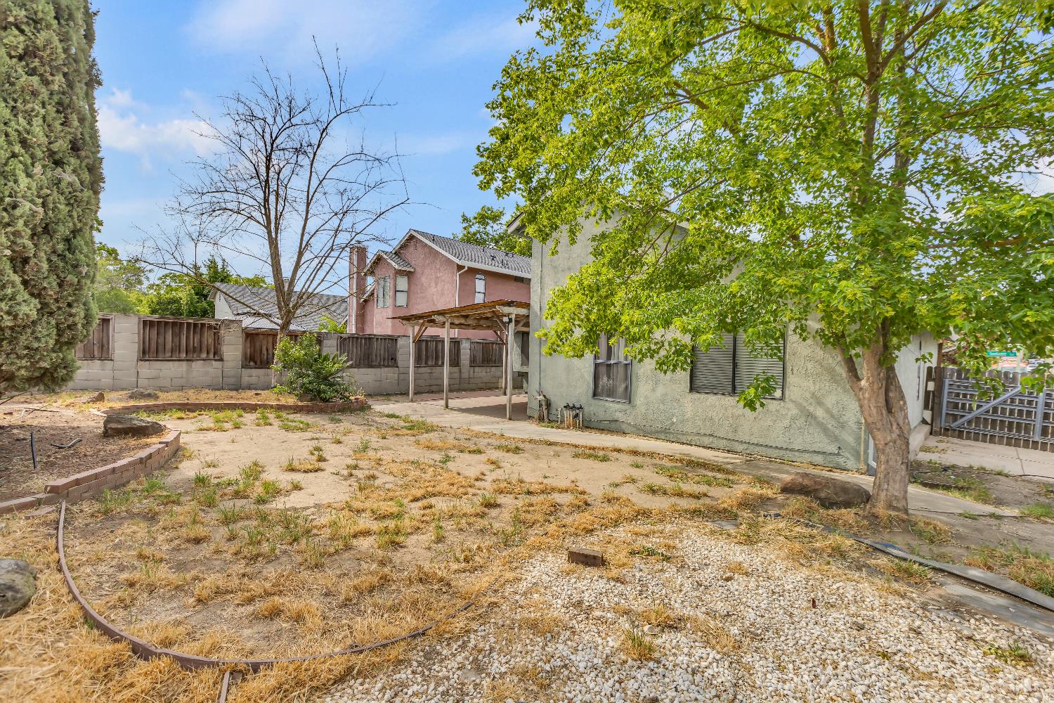Detail Gallery Image 31 of 38 For 8401 Sunblaze Way, Sacramento,  CA 95823 - 3 Beds | 2 Baths