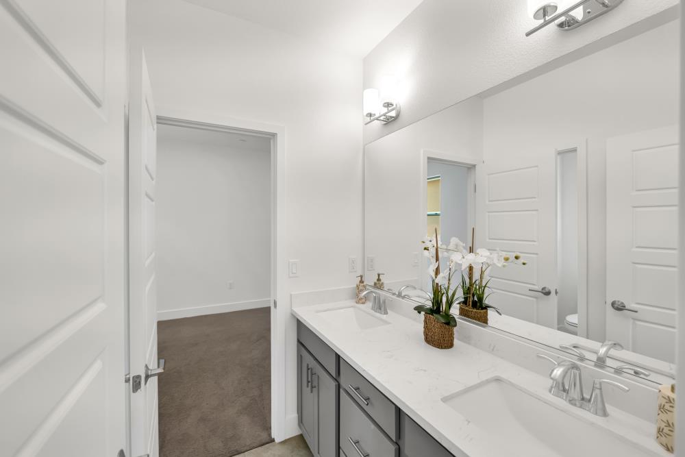 Detail Gallery Image 23 of 47 For 8836 Solo Way, Elk Grove,  CA 95757 - 3 Beds | 2/1 Baths