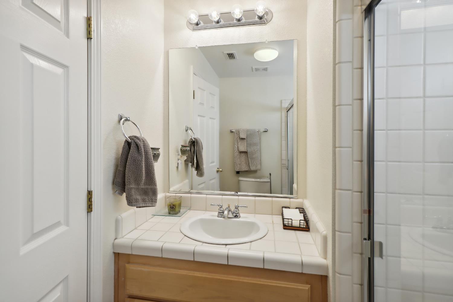 Detail Gallery Image 51 of 72 For 2049 Riggs Ave, Sacramento,  CA 95835 - 5 Beds | 3 Baths
