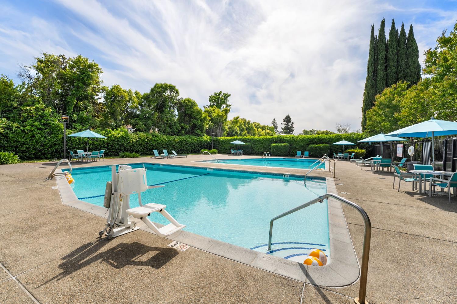 Detail Gallery Image 24 of 30 For 1738 Bannon Creek Dr, Sacramento,  CA 95833 - 3 Beds | 2 Baths