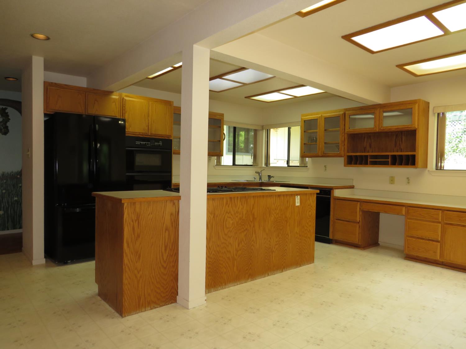 Detail Gallery Image 5 of 52 For 465 Alpine Dr, Colfax,  CA 95713 - 3 Beds | 1/1 Baths