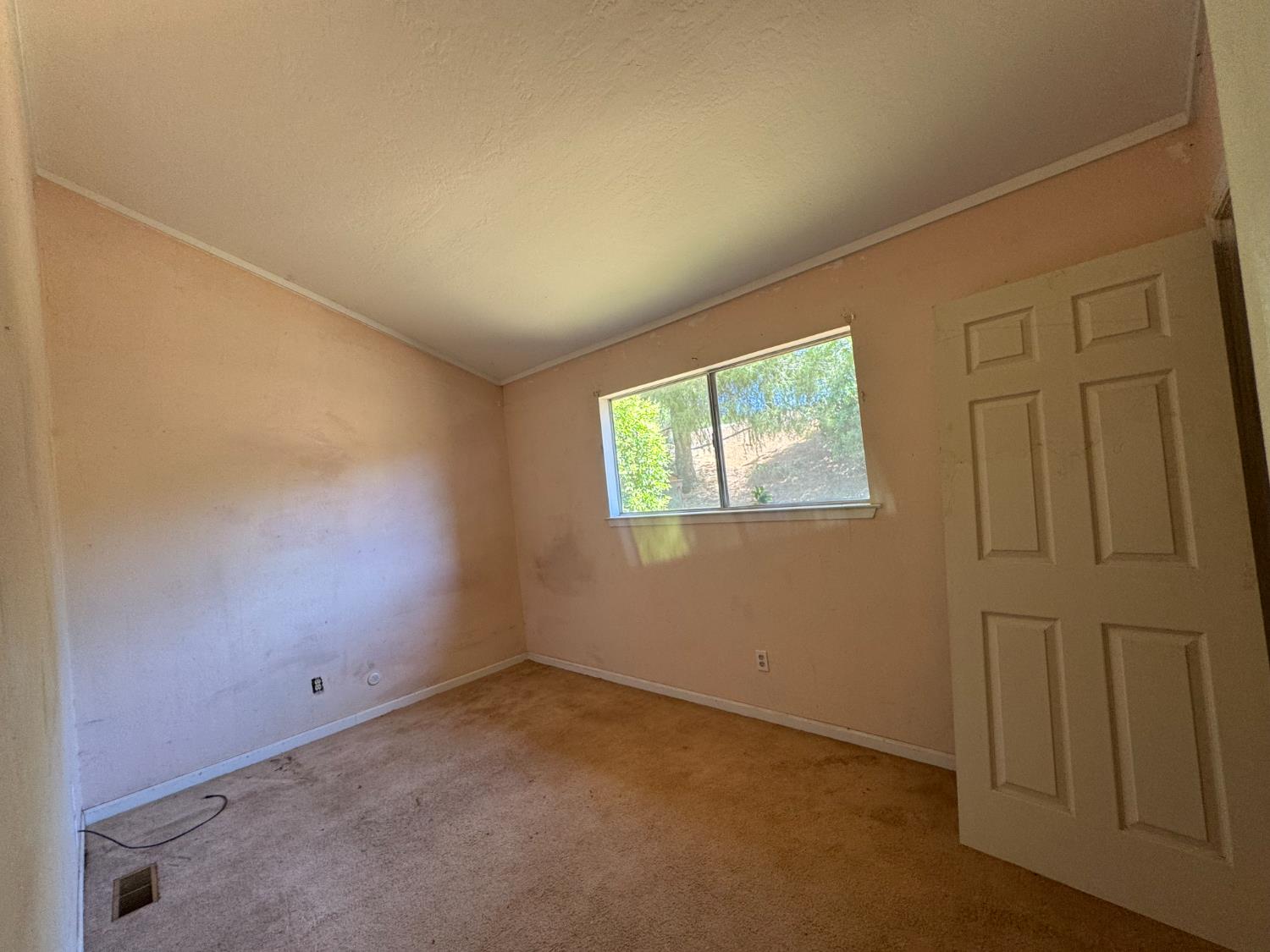 Margarita Court, Coulterville, California image 21