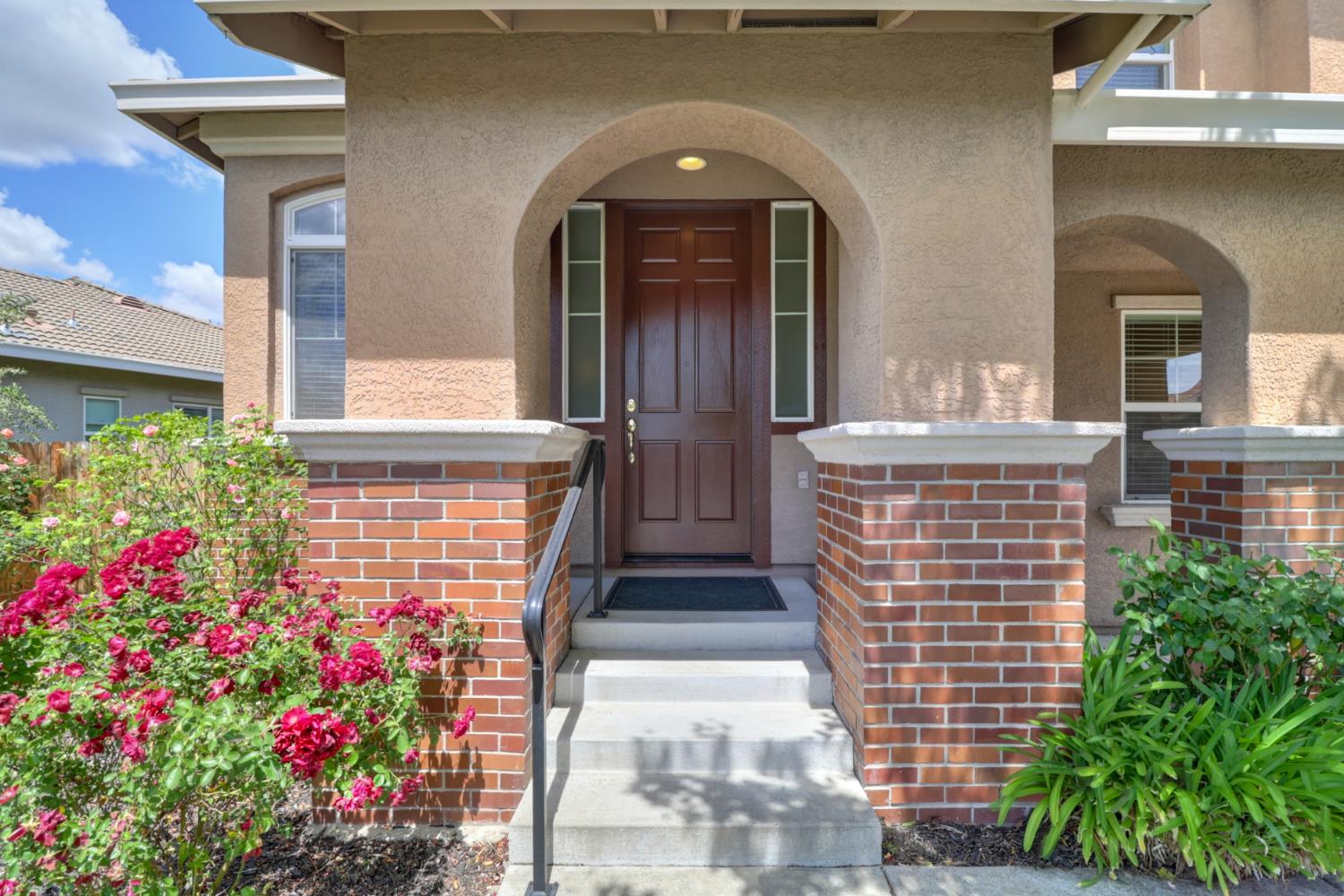 Detail Gallery Image 6 of 67 For 2039 Petruchio Way, Roseville,  CA 95661 - 4 Beds | 3 Baths