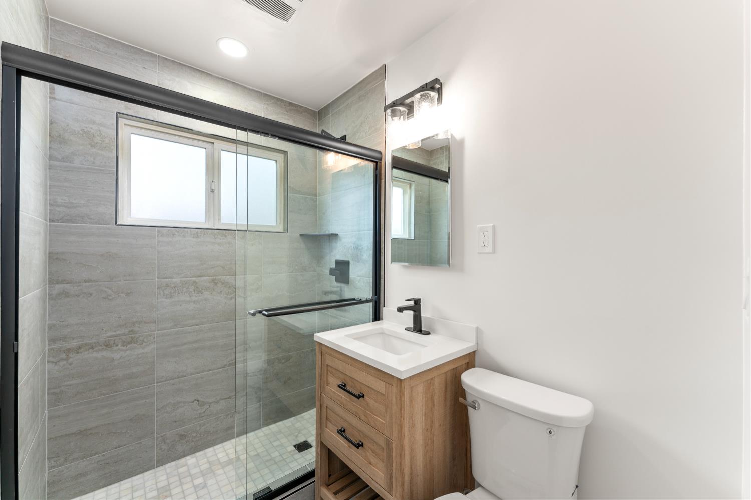 Detail Gallery Image 29 of 49 For 6716 Superior, North Highlands,  CA 95660 - 3 Beds | 2 Baths
