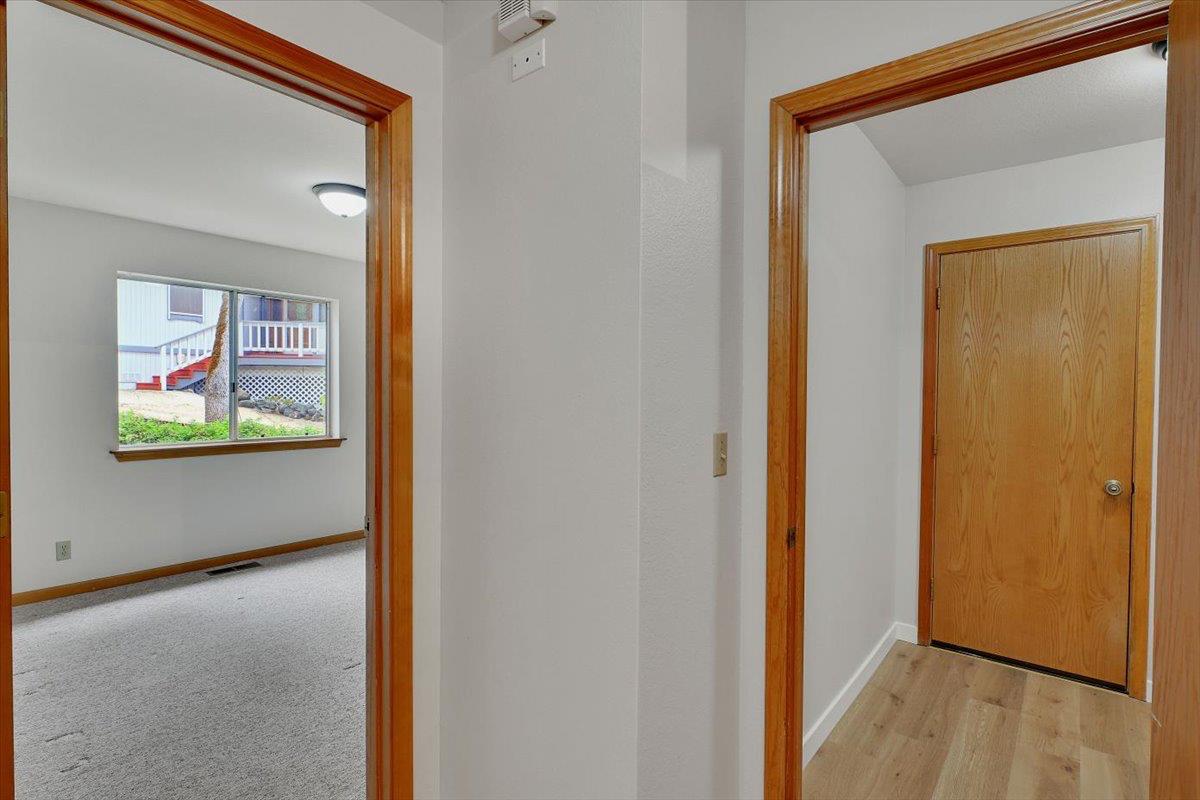 Detail Gallery Image 36 of 75 For 13901 Lake Wildwood Dr, Penn Valley,  CA 95946 - 3 Beds | 2 Baths