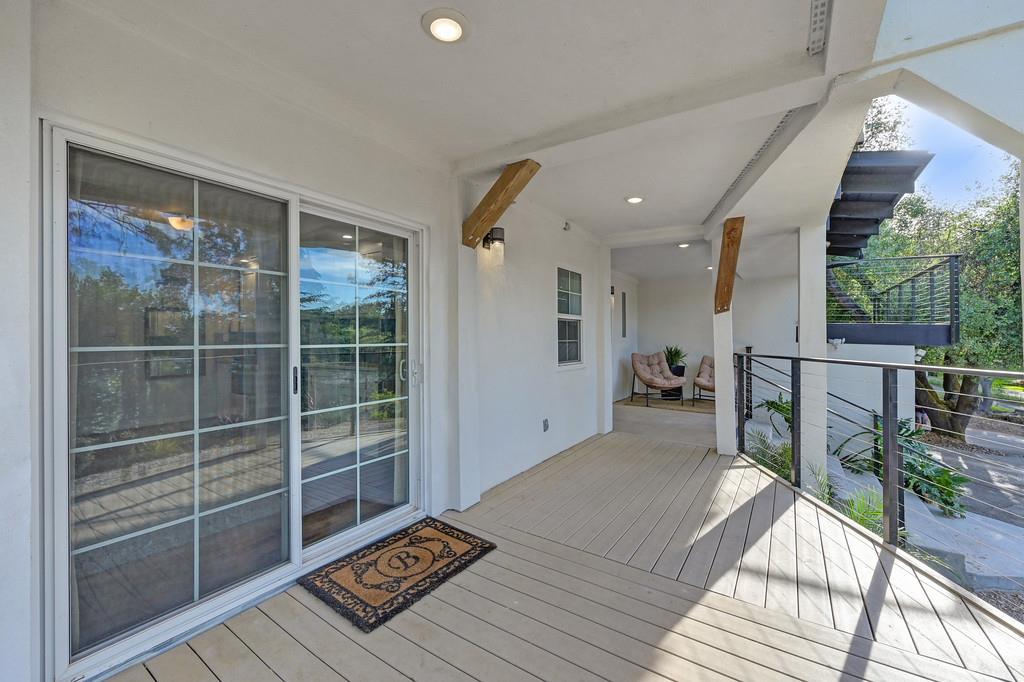 Detail Gallery Image 12 of 99 For 592 Torero Way, El Dorado Hills,  CA 95762 - 5 Beds | 4 Baths