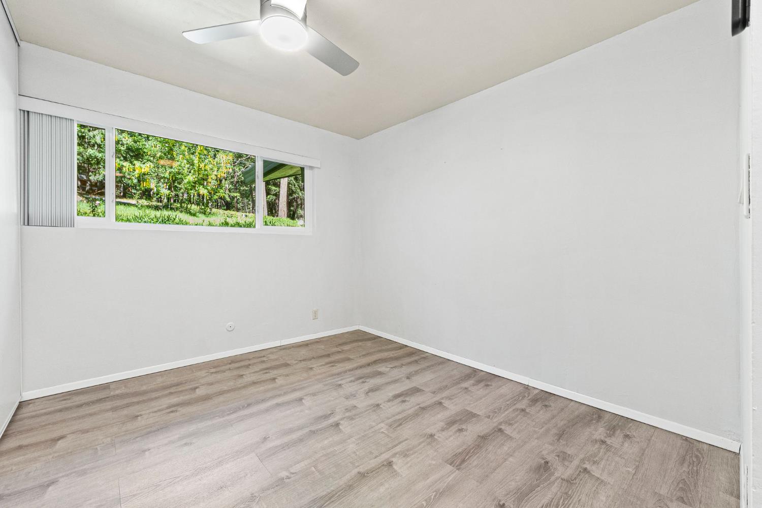 Detail Gallery Image 22 of 44 For 2809 Gardella Ln, Camino,  CA 95709 - 4 Beds | 3/3 Baths