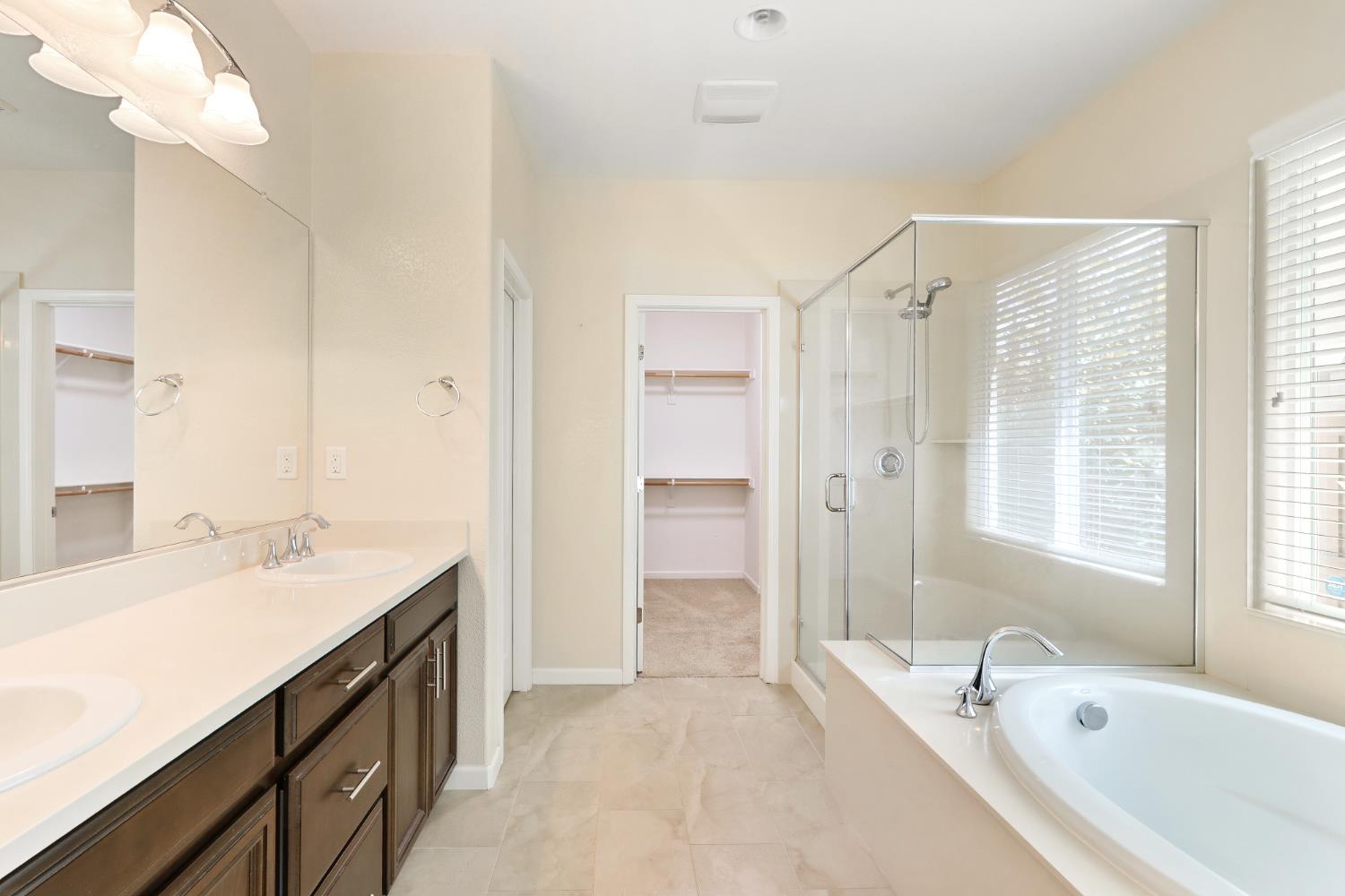 Detail Gallery Image 22 of 52 For 9820 Allen Ranch Way, Elk Grove,  CA 95757 - 4 Beds | 3 Baths