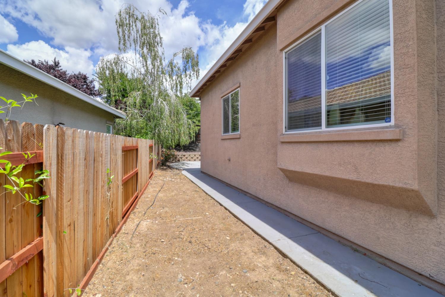 Detail Gallery Image 66 of 67 For 2039 Petruchio Way, Roseville,  CA 95661 - 4 Beds | 3 Baths