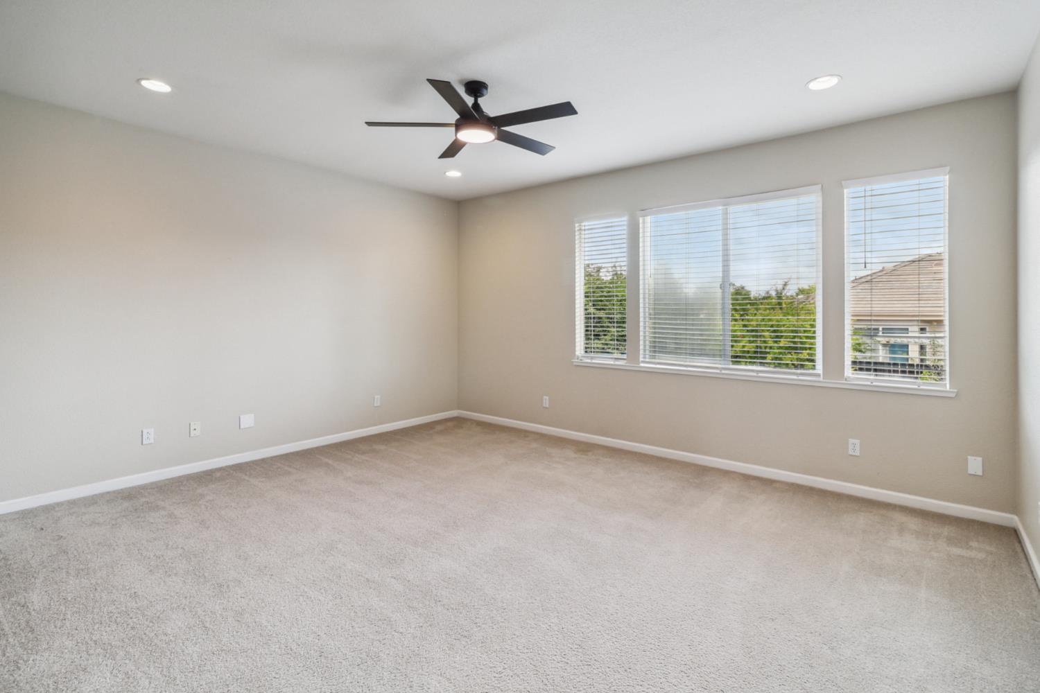 Detail Gallery Image 32 of 67 For 2039 Petruchio Way, Roseville,  CA 95661 - 4 Beds | 3 Baths