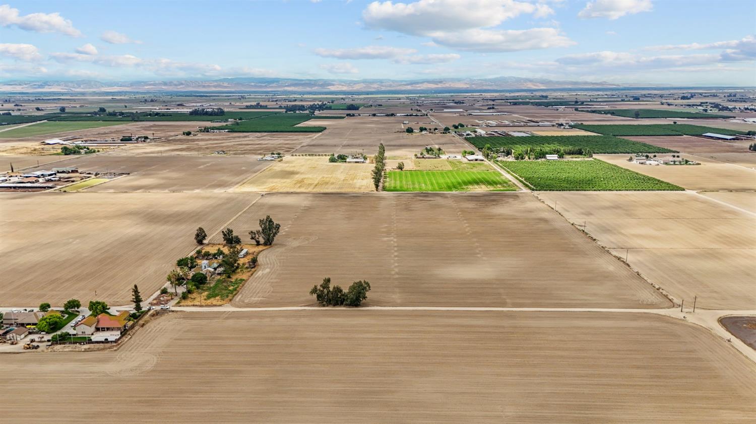 August Avenue, Hilmar, California image 15