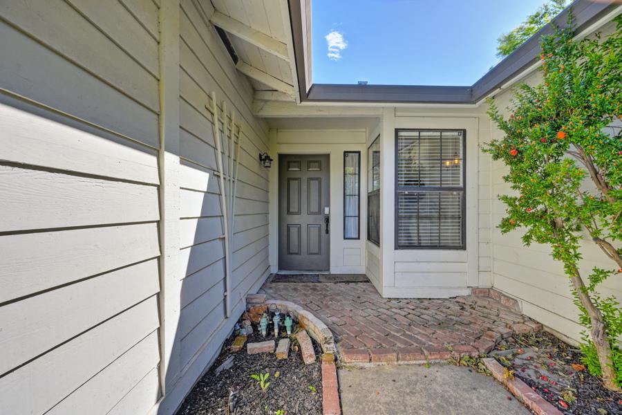 River Mist Way, Rancho Cordova, California image 3