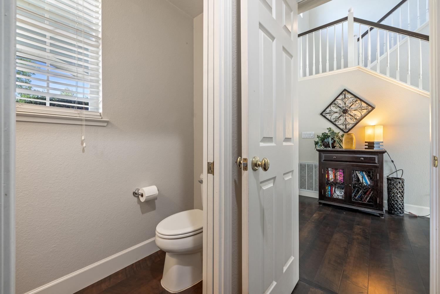 Detail Gallery Image 8 of 67 For 2550 Garazi, Tracy,  CA 95304 - 5 Beds | 3/2 Baths