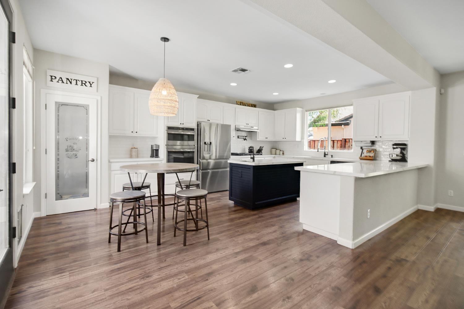 Detail Gallery Image 22 of 57 For 3068 Sparrow Dr, Sacramento,  CA 95834 - 4 Beds | 3 Baths