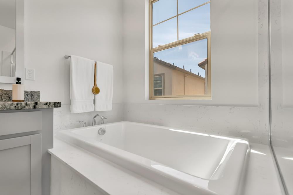 Detail Gallery Image 33 of 47 For 8836 Solo Way, Elk Grove,  CA 95757 - 3 Beds | 2/1 Baths