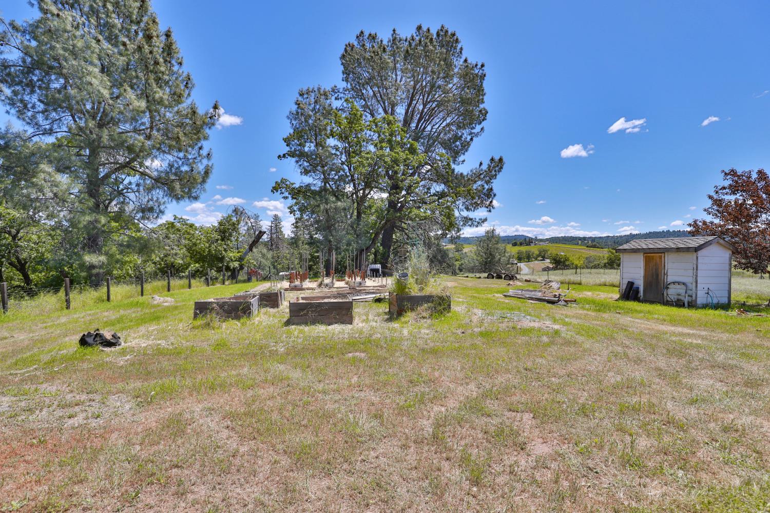 Detail Gallery Image 53 of 96 For 3081 Little Spur, Somerset,  CA 95684 - 3 Beds | 2 Baths