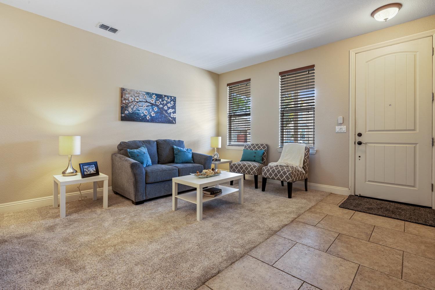 Detail Gallery Image 7 of 76 For 1734 Bandoni Ln, Manteca,  CA 95337 - 4 Beds | 3/1 Baths