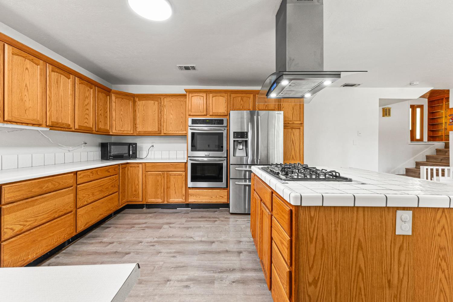 Detail Gallery Image 14 of 44 For 2809 Gardella Ln, Camino,  CA 95709 - 4 Beds | 3/3 Baths