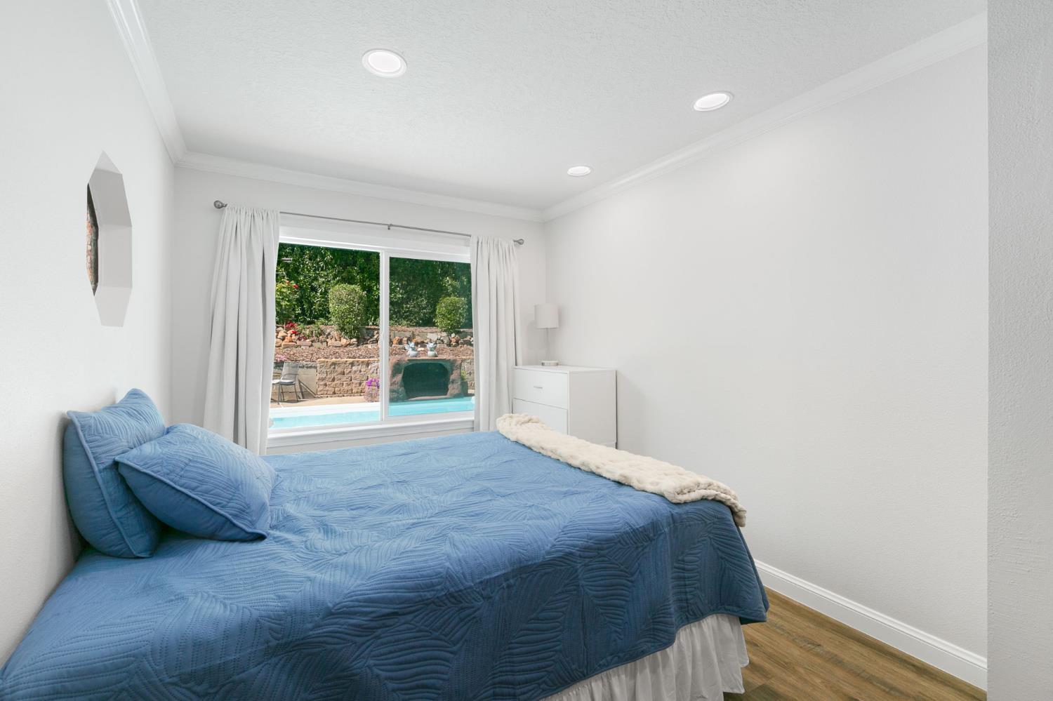 Detail Gallery Image 33 of 46 For 8717 Sunset Ave, Fair Oaks,  CA 95628 - 3 Beds | 2 Baths