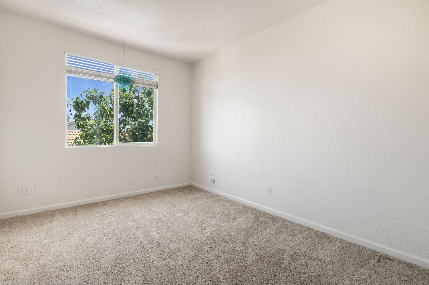 Detail Gallery Image 29 of 51 For 1637 Dreamy Way, Sacramento,  CA 95835 - 3 Beds | 3 Baths