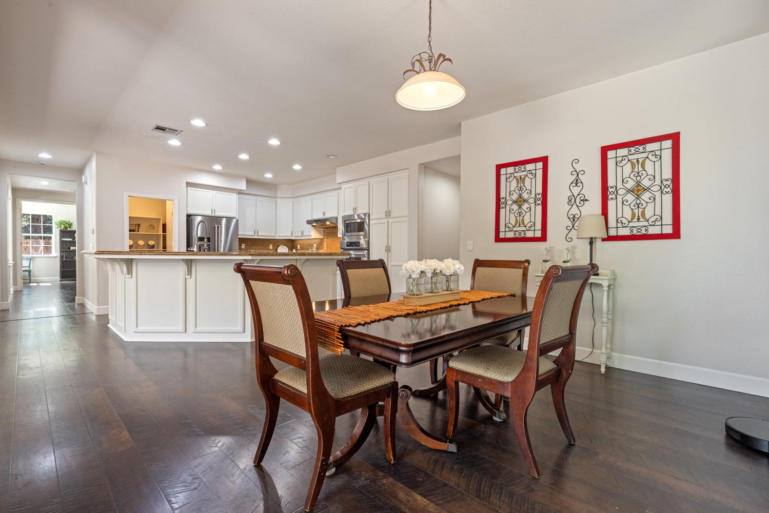 Detail Gallery Image 19 of 67 For 2550 Garazi, Tracy,  CA 95304 - 5 Beds | 3/2 Baths