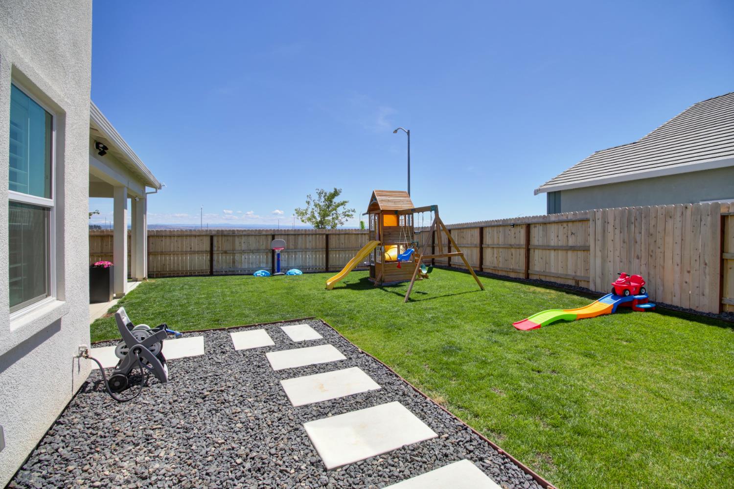 Detail Gallery Image 58 of 69 For 12818 Mission Peak Way, Rancho Cordova,  CA 95742 - 5 Beds | 4/1 Baths