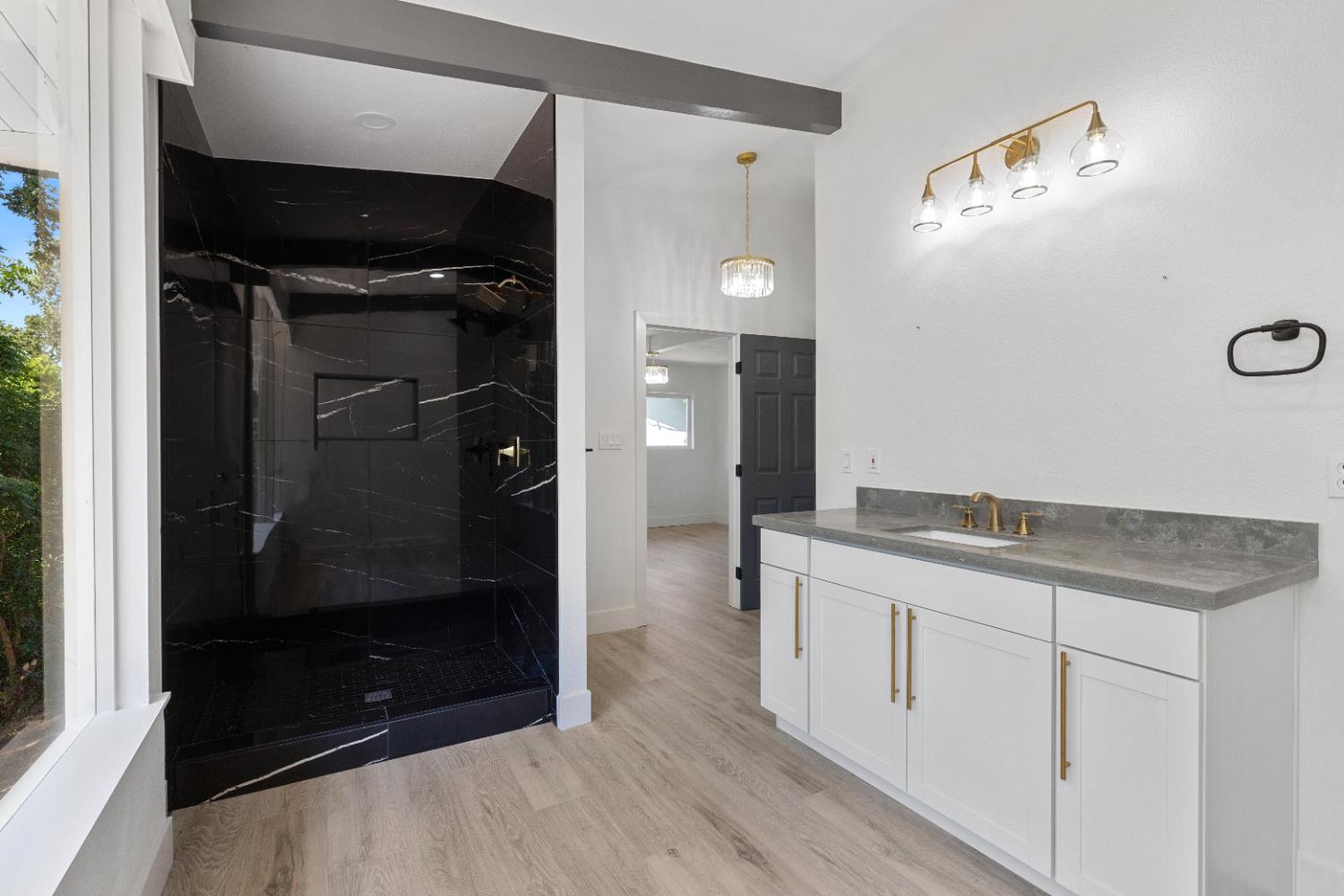 Detail Gallery Image 25 of 40 For 2124 Scenic Dr, Modesto,  CA 95355 - 4 Beds | 3/1 Baths